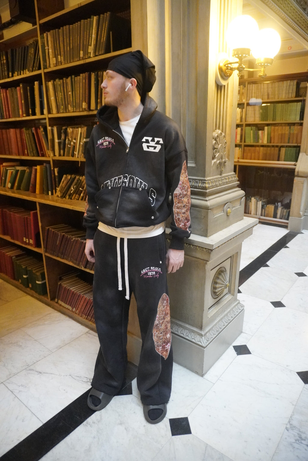 SAVESOULS CHARCOAL SWEATPANTS